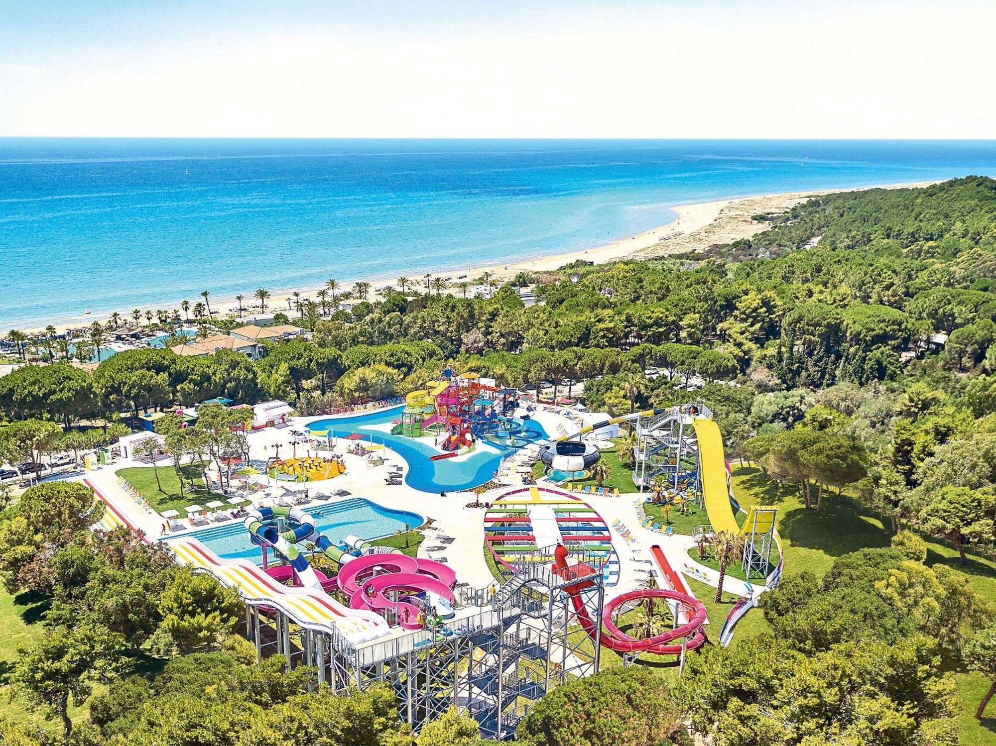 Grecotel Luxme Oasis At Riviera Olympia & Aqua Park Лутра-Кіллініс Екстер'єр фото